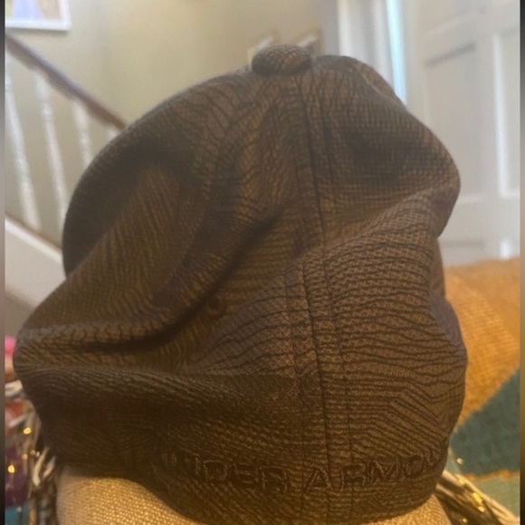 Under Armour Hat‎ - Picture 5 of 7